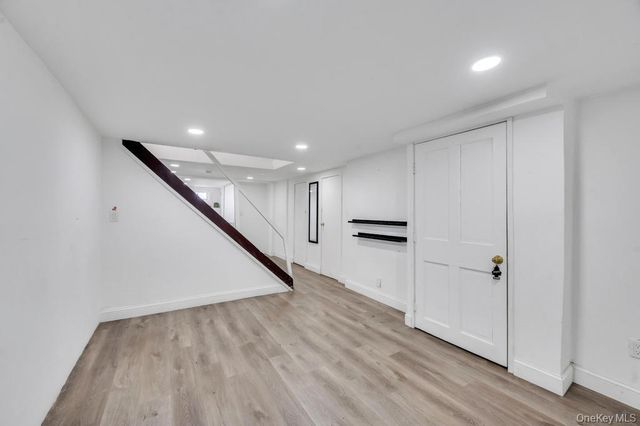 543 Coolidge Avenue, Rockville Centre, NY 11570