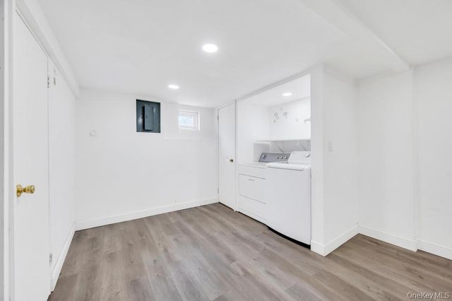 543 Coolidge Avenue, Rockville Centre, NY 11570