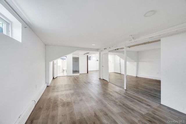 543 Coolidge Avenue, Rockville Centre, NY 11570