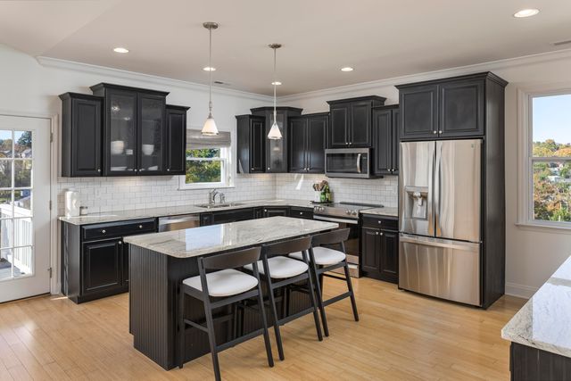 525 Crewdson Street, Chattanooga, TN 37405