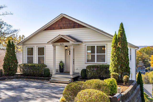 525 Crewdson Street, Chattanooga, TN 37405
