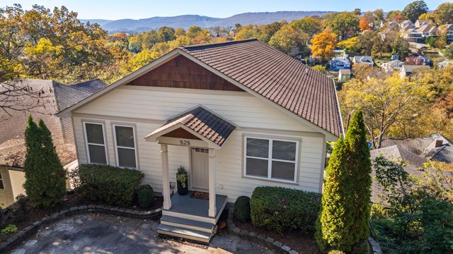 525 Crewdson Street, Chattanooga, TN 37405