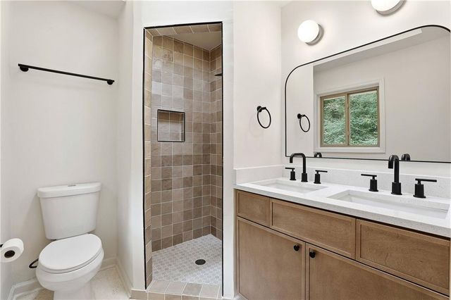 260 Devilla Trace, Fayetteville, GA 30214