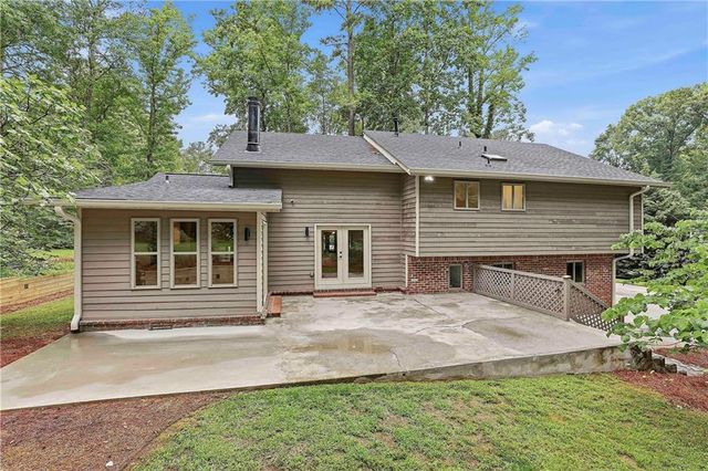 260 Devilla Trace, Fayetteville, GA 30214