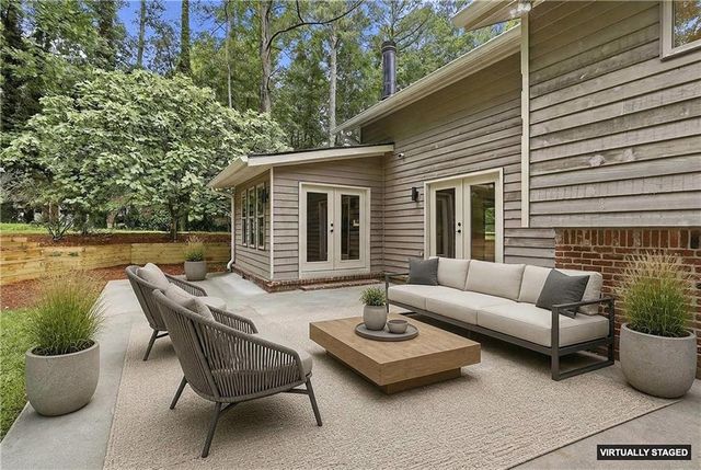 260 Devilla Trace, Fayetteville, GA 30214
