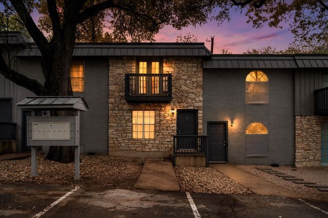 1912 Lightsey RD 4, Austin, TX 78704