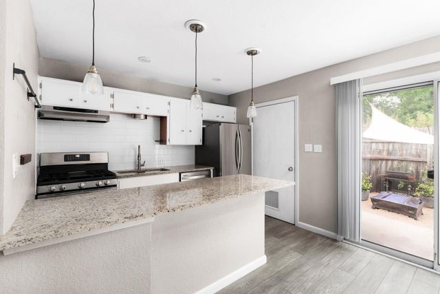 1912 Lightsey RD 4, Austin, TX 78704