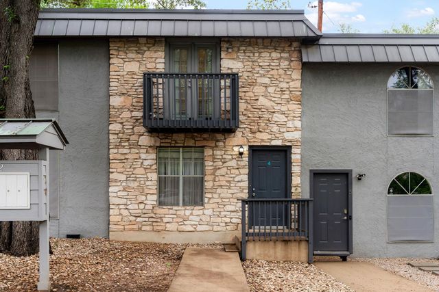 1912 Lightsey RD 4, Austin, TX 78704