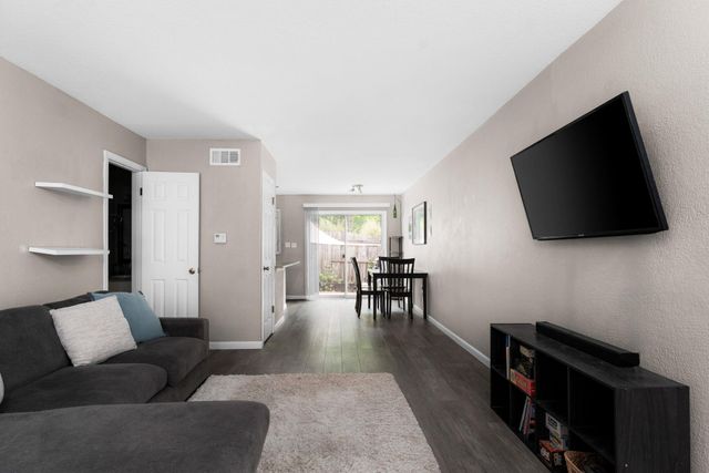 1912 Lightsey RD 4, Austin, TX 78704