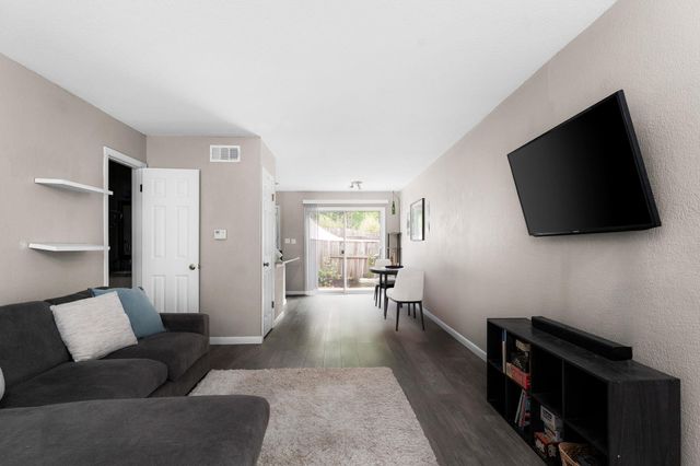 1912 Lightsey RD 4, Austin, TX 78704