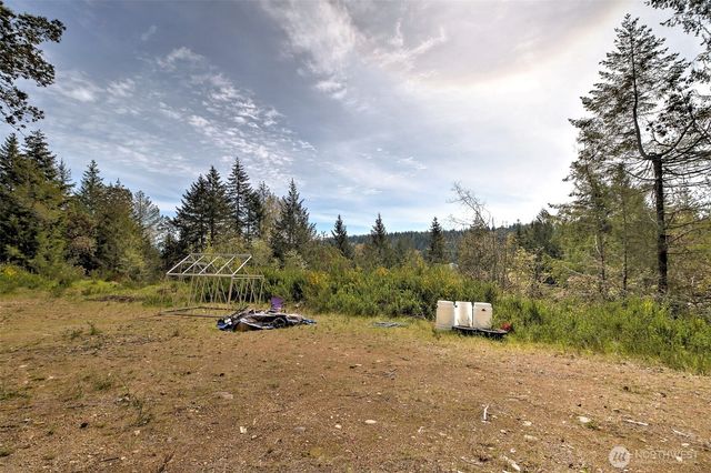 100 E Skyview Drive, Union, WA 98592