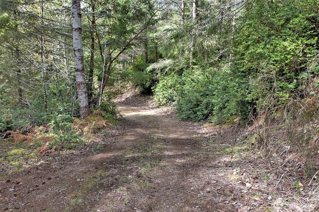 100 E Skyview Drive, Union, WA 98592