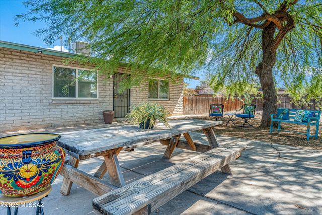 2728 N La Verne Avenue, Tucson, AZ 85712