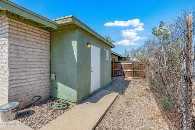 2728 N La Verne Avenue, Tucson, AZ 85712