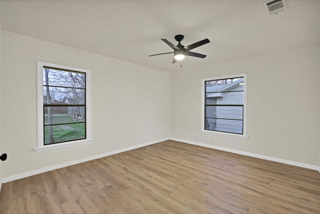 2927 Kingston Street, Dallas, TX 75211