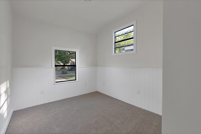 2927 Kingston Street, Dallas, TX 75211