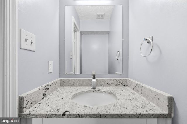 4096 BROADBILL CIR, Waldorf, MD 20603