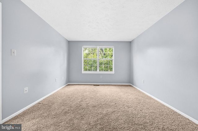 4096 BROADBILL CIR, Waldorf, MD 20603