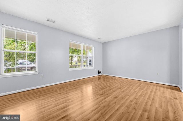 4096 BROADBILL CIR, Waldorf, MD 20603