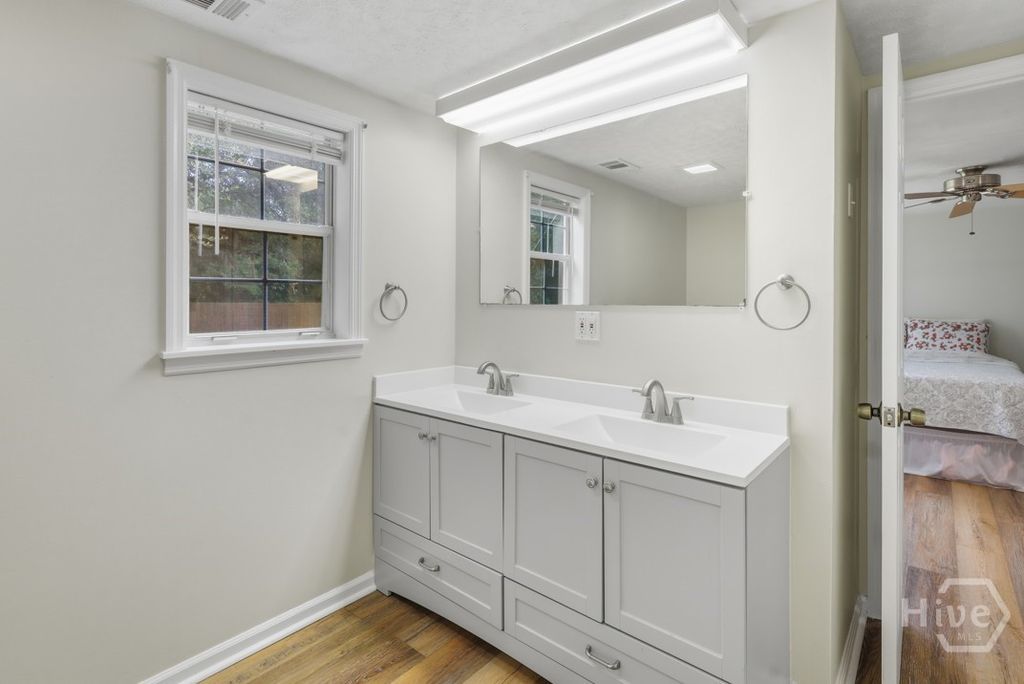 Image 11 of property listing at 156 Tish Way, Rincon, GA 31326