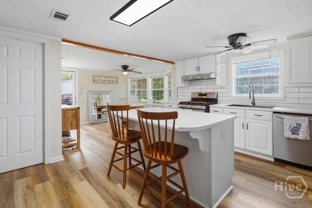 Image 7 of property listing at 156 Tish Way, Rincon, GA 31326