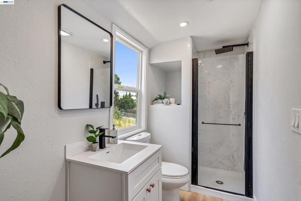 Image 18 of property listing at 318 Ohio St, Vallejo, CA 94590