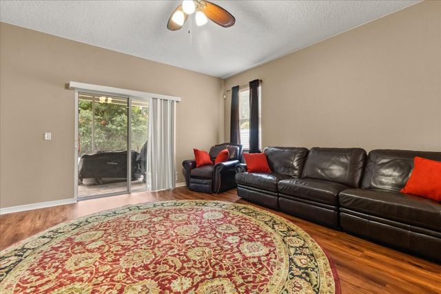 2721 WALDEN WOODS DRIVE, Plant City, FL 33566