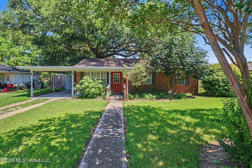 2187 Collins Boulevard, Gulfport, MS 39507