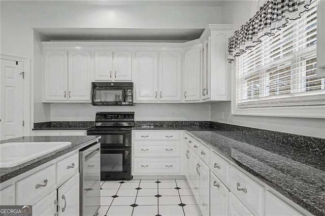 170 Meadow Lakes Boulevard, Cedartown, GA 30125