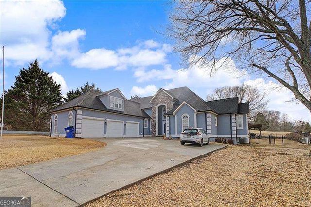 170 Meadow Lakes Boulevard, Cedartown, GA 30125