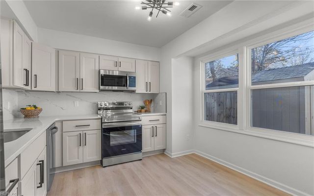 5441 Lynbrook LNDG, Virginia Beach, VA 23462