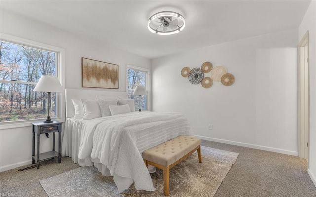 5441 Lynbrook LNDG, Virginia Beach, VA 23462