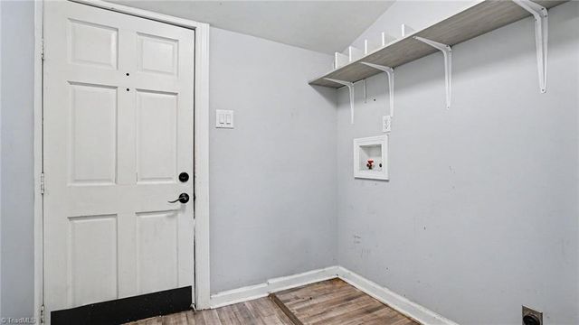 501 Apple Street, Burlington, NC 27217