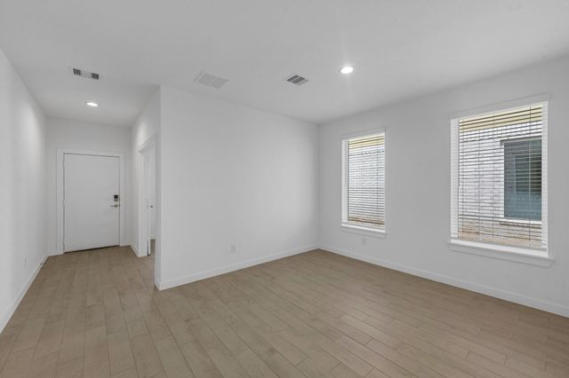 56 Shining Point Drive, Waller, TX 77484