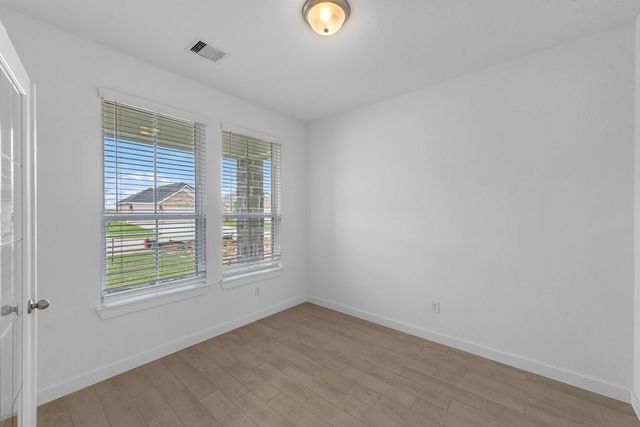 56 Shining Point Drive, Waller, TX 77484