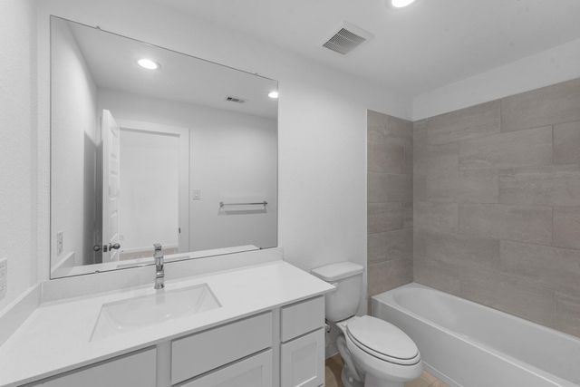 56 Shining Point Drive, Waller, TX 77484
