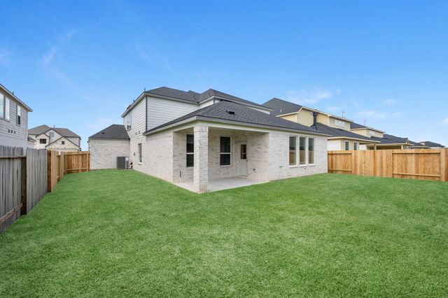 56 Shining Point Drive, Waller, TX 77484