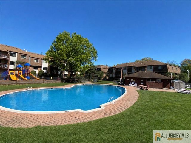 301 Edison Glen Terrace 301, Edison, NJ 08837