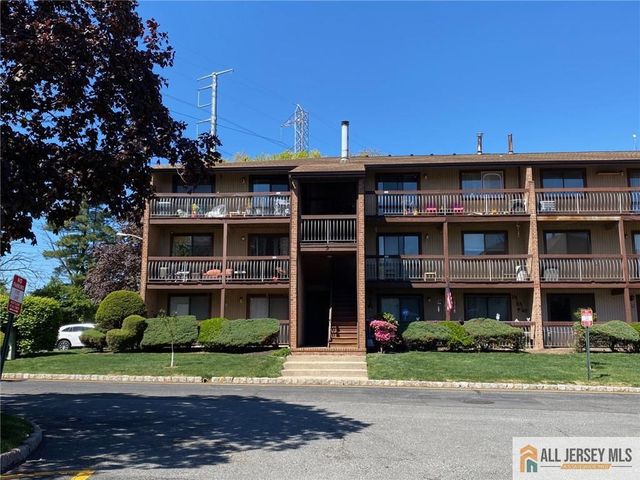 301 Edison Glen Terrace 301, Edison, NJ 08837