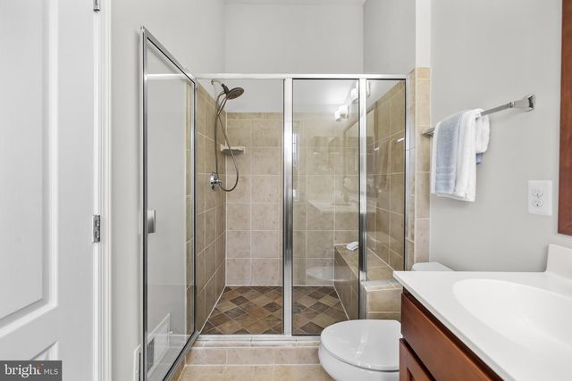 43202 WHELPLEHILL TER, Ashburn, VA 20148