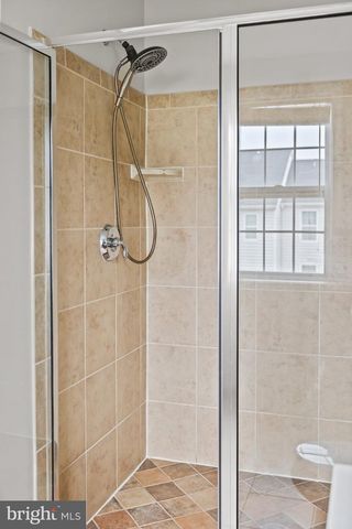 43202 WHELPLEHILL TER, Ashburn, VA 20148