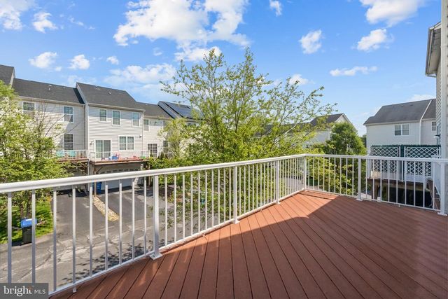 43202 WHELPLEHILL TER, Ashburn, VA 20148