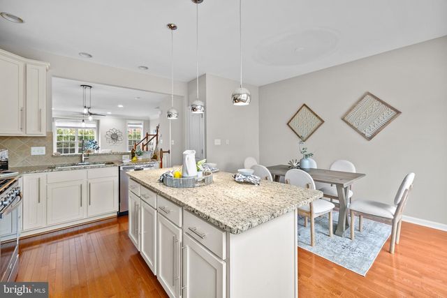 43202 WHELPLEHILL TER, Ashburn, VA 20148
