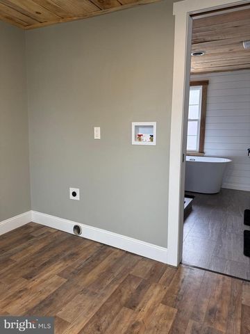 57 WASHINGTON ST, Frostburg, MD 21532