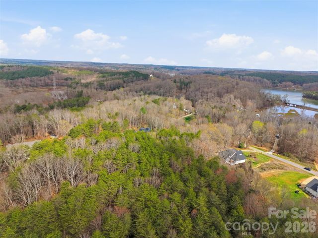 1741 Parkside Drive, Catawba, NC 28609