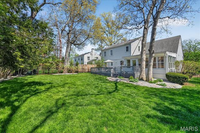 1659 Dearborn Drive, St Louis, MO 63122