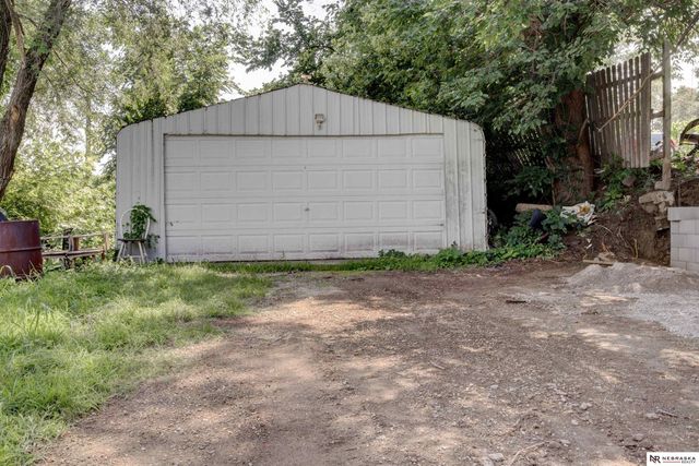 3919 Miami Street, Omaha, NE 68111