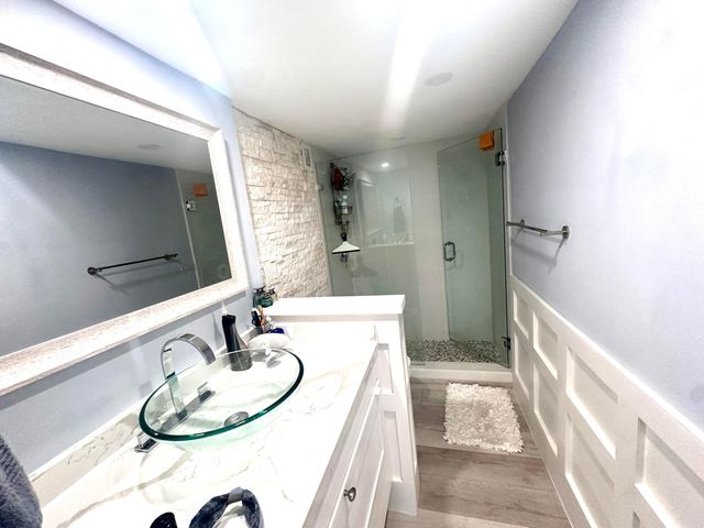 1 Las Olas Circle 1211, Fort Lauderdale, FL 33316