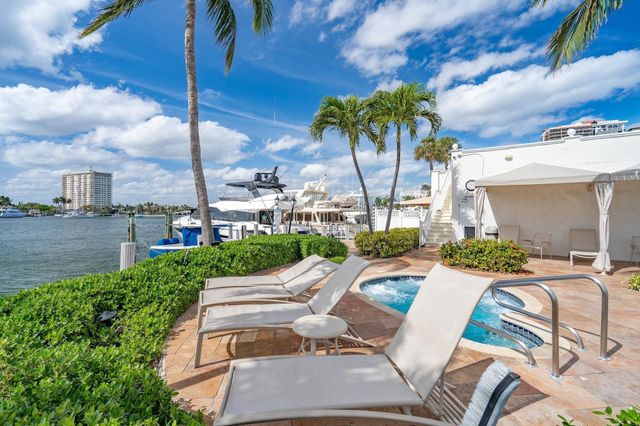 1 Las Olas Circle 1211, Fort Lauderdale, FL 33316