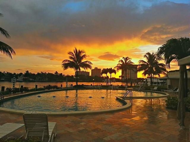 1 Las Olas Circle 1211, Fort Lauderdale, FL 33316